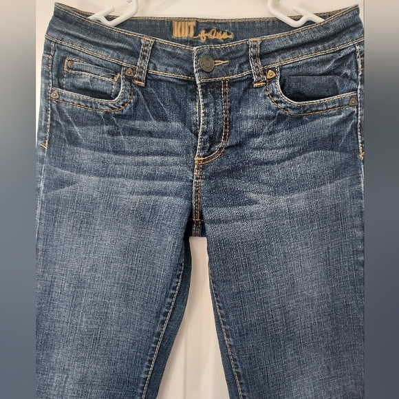 END 30-APR | KUT from the Kloth Blue Jeans 30×31 - Picture 2 of 6
